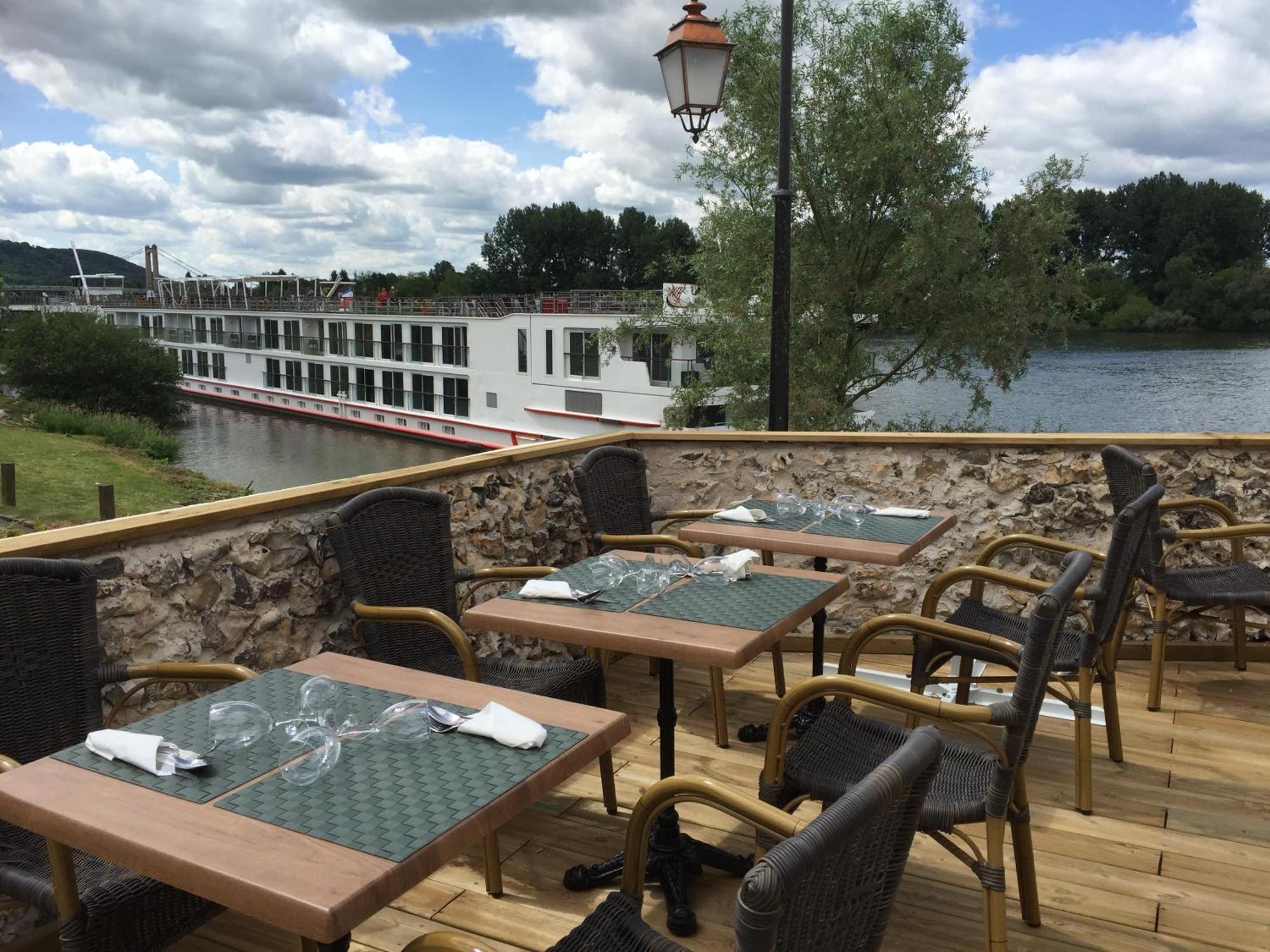 La Chaine D'Or Les Andelys Exterior photo