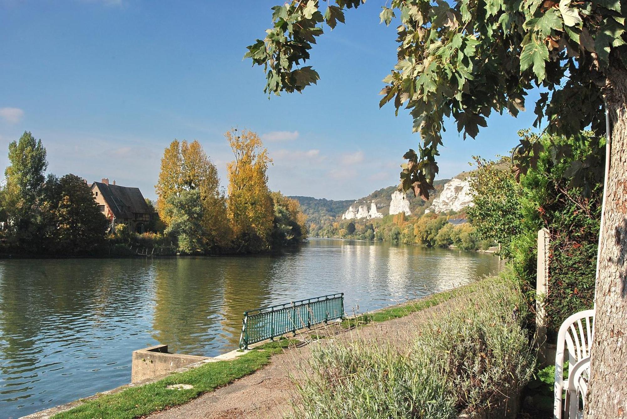 La Chaine D'Or Les Andelys Exterior photo