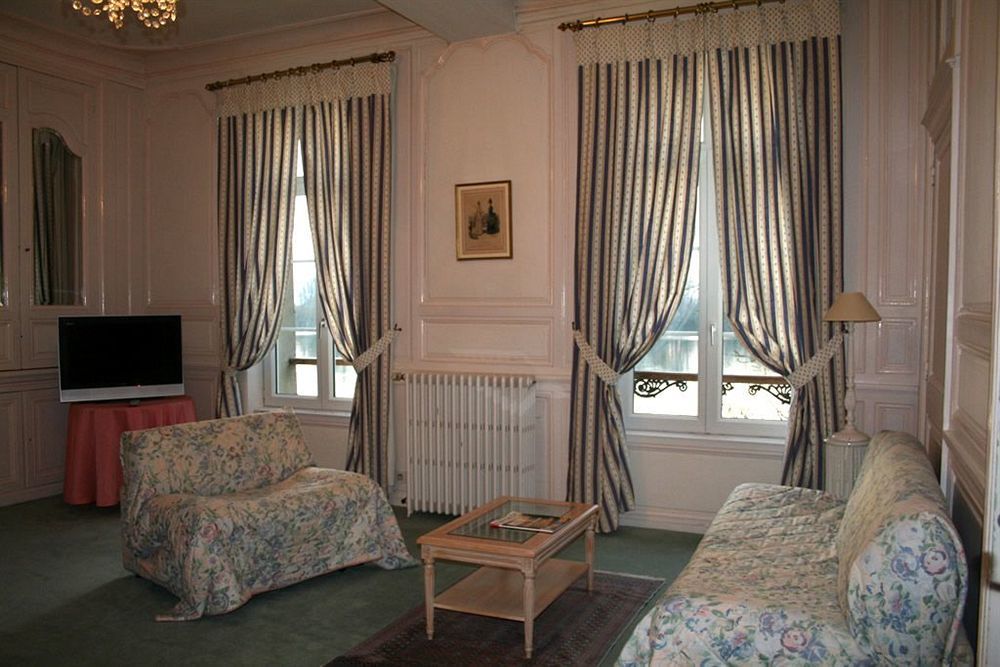 La Chaine D'Or Les Andelys Exterior photo